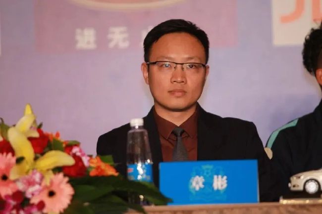 年轻的姐夫