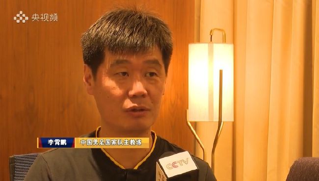 公交车扒开稚嫩挺进去j电影