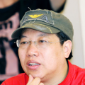 亚洲最新视频在线观看
