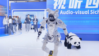 免费精品久久